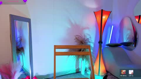 Fransheska online show from May 2026 11:37:01 AM