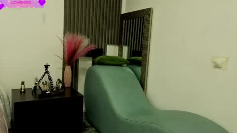 Fransheska online show from June 2026 11:38:02 AM