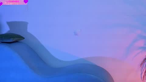 Fransheska online show from June 2026 11:31:01 AM