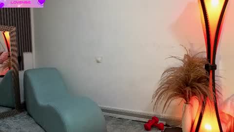Fransheska online show from June 2026 11:36:02 AM