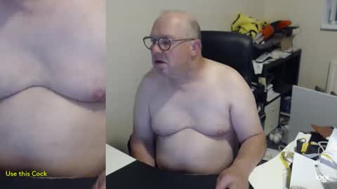 Snapshot of fransje_ chatting on May 2026 07:52:01 PM Fransje online show from May 2026 07:52:01 PM