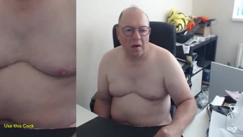 Snapshot of fransje_ chatting on May 2026 09:03:01 AM Fransje online show from May 2026 09:03:01 AM