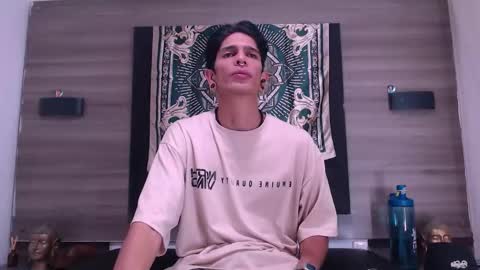 Franvill trato online show from January 2026 06:00:02 PM