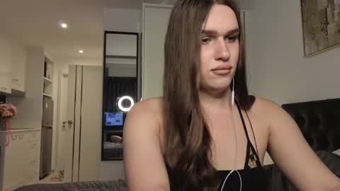 Snapshot of franzeva chatting on June 2026 01:01:01 PM I am franzeva online show from June 2026 01:01:01 PM