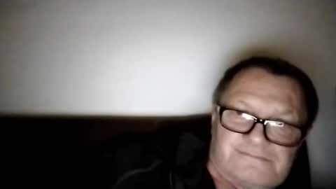 Wolfi online show from November 2025 09:37:02 AM