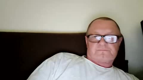 Wolfi online show from May 2026 11:37:01 AM