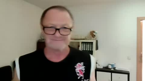 Wolfi online show from July 2026 06:57:02 AM