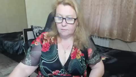 FrauMartha online show from December 2025 11:15:01 AM