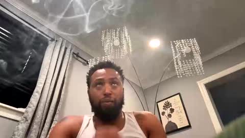 Snapshot of freakoutsay chatting on October 2025 12:59:01 PM make a wish and daddy will make it cum true online show from October 2025 12:59:01 PM