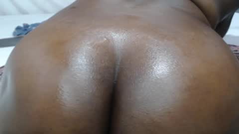 Snapshot of freaky_maxy chatting on March 2025 05:11:01 AM maxy online show from March 2025 05:11:01 AM