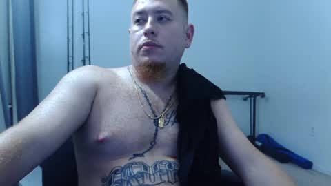 freakyfreddie305 online show from October 2025 01:27:01 AM