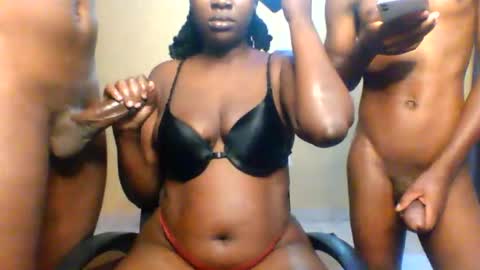 freakyg292511 online show from March 2026 04:51:01 AM