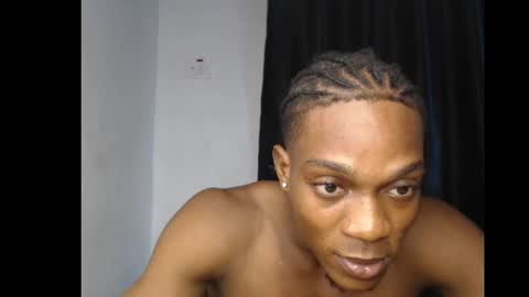 freakyslut30 online show from February 2025 07:51:01 PM