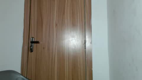 freakyslut30 online show from February 2025 11:41:02 PM