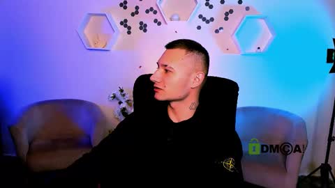 Freddy online show from November 2025 09:30:01 AM