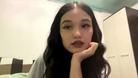 Snapshot of fredamedora chatting on May 2026 04:15:01 PM Mia online show from May 2026 04:15:01 PM