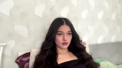 Mia online show from July 2026 07:02:02 AM