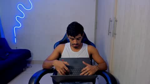 valeria online show from April 2026 01:49:02 PM