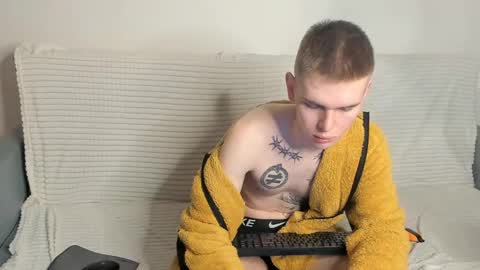 Snapshot of fredd_xanderrs chatting on January 2025 10:12:02 PM fredd_xanderrs online show from January 2025 10:12:02 PM