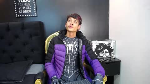 Freddkane online show from February 2025 12:08:02 PM