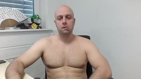Snapshot of freddow chatting on January 2025 02:58:01 PM freddow online show from January 2025 02:58:01 PM