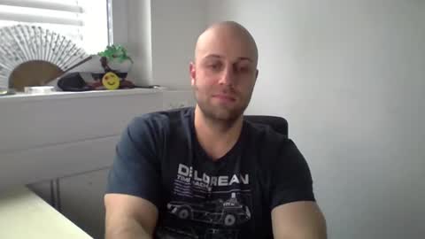 Snapshot of freddow chatting on February 2025 10:26:02 AM freddow online show from February 2025 10:26:02 AM