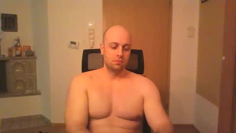 Snapshot of freddow chatting on February 2025 08:52:02 PM freddow online show from February 2025 08:52:02 PM