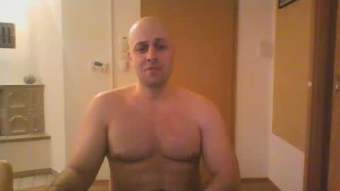 Snapshot of freddow chatting on March 2025 09:01:01 PM freddow online show from March 2025 09:01:01 PM