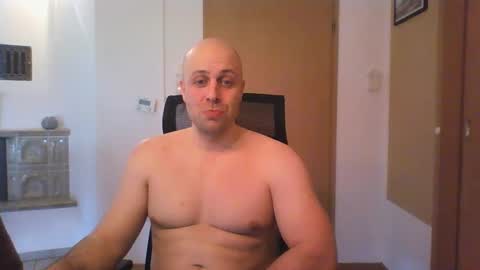 Snapshot of freddow chatting on March 2025 10:06:02 AM freddow online show from March 2025 10:06:02 AM