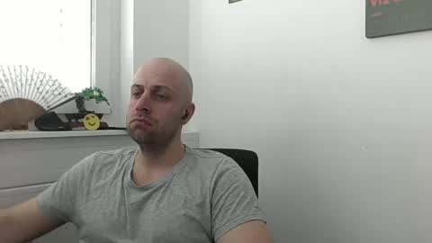 Snapshot of freddow chatting on March 2025 10:09:01 AM freddow online show from March 2025 10:09:01 AM
