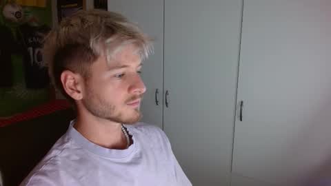 Snapshot of freddy_star chatting on October 2025 11:52:01 AM Frederick Perin online show from October 2025 11:52:01 AM