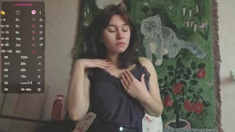 Mia online show from May 2026 05:57:01 AM
