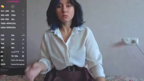 Mia online show from June 2026 09:36:02 AM