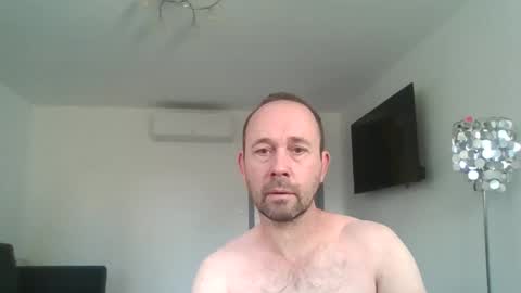 fredodu41 online show from November 2025 10:48:01 AM