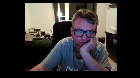 Snapshot of fredrik386959 chatting on December 2024 11:21:01 PM Fredrik online show from December 2024 11:21:01 PM