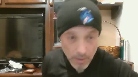 Alguien ms online show from December 2025 01:23:02 AM