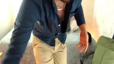 Snapshot of fredy_hunks chatting on June 2026 04:23:01 PM Fredy online show from June 2026 04:23:01 PM