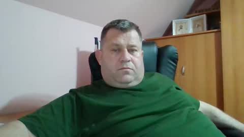 freeboy80180 online show from December 2024 07:54:02 PM