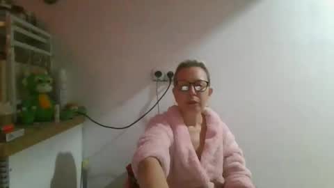 Diana online show from April 2026 09:23:01 PM