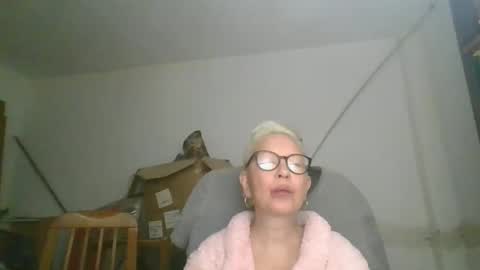 Diana online show from April 2026 10:56:02 PM