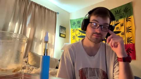 freezeskiii online show from September 2025 02:50:01 PM