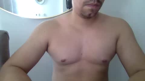 Snapshot of frelmp24 chatting on April 2026 08:39:02 PM frelmp24 online show from April 2026 08:39:02 PM