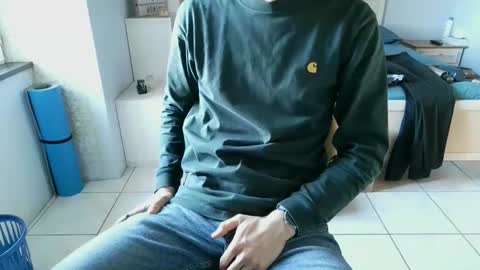 Snapshot of french_666999 chatting on February 2025 08:50:01 AM French 666999 online show from February 2025 08:50:01 AM