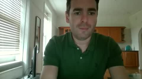 Snapshot of frenchbdmaninlondon chatting on December 2024 01:54:01 PM Horny Paul online show from December 2024 01:54:01 PM