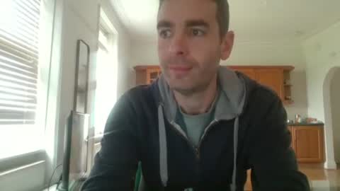 Snapshot of frenchbdmaninlondon chatting on October 2025 11:11:01 AM Horny Paul online show from October 2025 11:11:01 AM