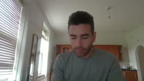 Snapshot of frenchbdmaninlondon chatting on October 2025 09:54:02 AM Horny Paul online show from October 2025 09:54:02 AM