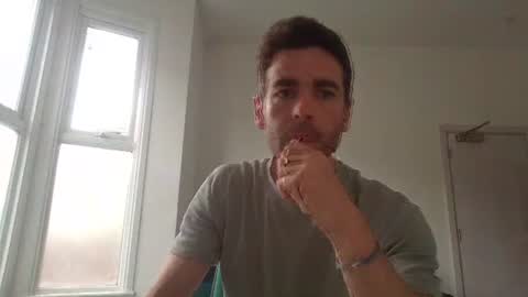 Snapshot of frenchbdmaninlondon chatting on June 2026 01:33:01 PM Horny Paul online show from June 2026 01:33:01 PM