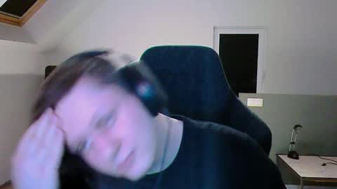 Snapshot of frenchfrieswithmayo chatting on March 2025 10:45:02 PM French fries online show from March 2025 10:45:02 PM