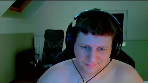 Snapshot of frenchfrieswithmayo chatting on September 2025 07:58:02 PM French fries online show from September 2025 07:58:02 PM