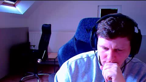 French fries online show from October 2025 12:36:02 PM